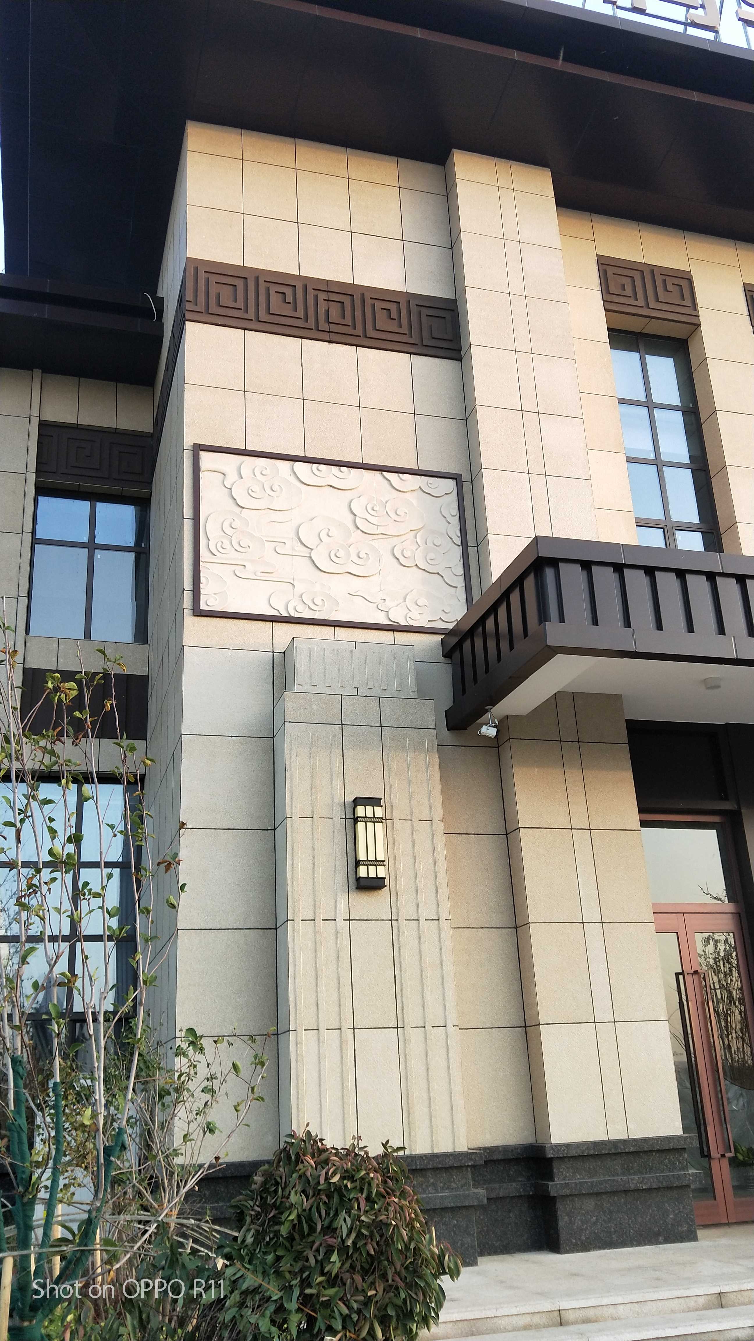 邢台天伦湾-真岩石无机外墙仿石材装饰材料天伦湾案例代替天然真石材